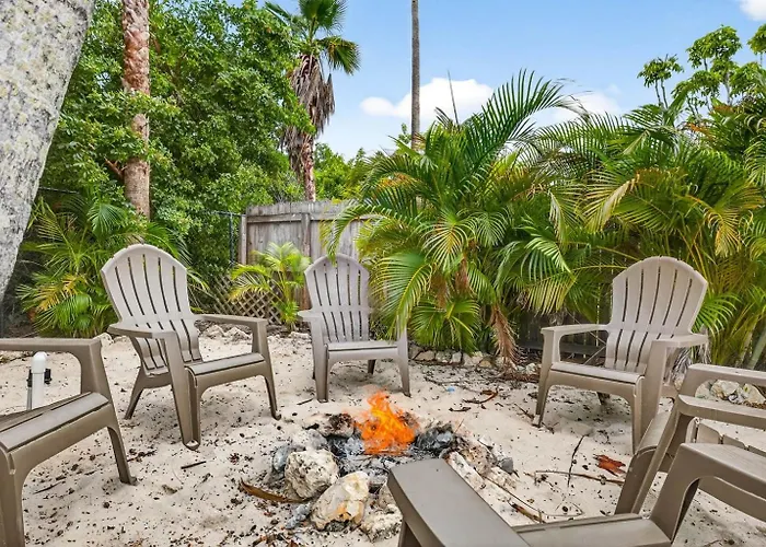 Tropical Yardheated Poolfirepitgame Roombeach * Clearwater Beach